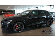 Audi RS3, Sportback | Designpaket | 280 |, Jahr 2024 - Blaufelden