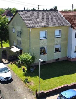 Zweifamilienhaus mit Garten in ruhiger Lage - Bexbach