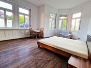 WG Zimmer mit TV, Wlan, Gästeküche, Etagendusche/WC, Waschmaschine - Esslingen (Neckar)