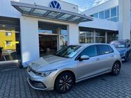 VW Golf, 1.0 VIII Lim Move eTSI, Jahr 2024 - Pasewalk