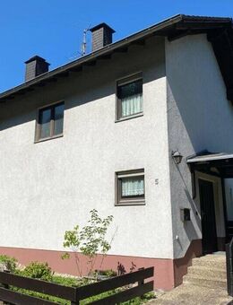 Schlangenbad: Gepflegtes Einfamilienhaus in idyllischer Lage - mit viel Platz und Potenzial! - Schlangenbad