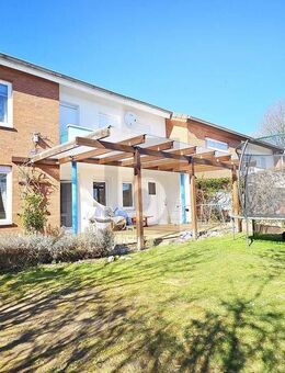 FAMILIENTRAUM MIT WOW-FAKTOR - Sarstedt