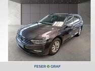 VW Passat Variant, 2.0 TDI App, Jahr 2022 - Köthen (Anhalt)