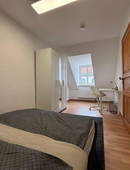 WG-Zimmer in der Klenzestraße - Erstbezug nach hochwertiger Renovierung - München