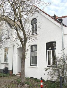 PURNHAGEN-IMMOBILIEN - Charmantes und gepflegtes Einfamilienhaus in Zentrumslage von Bremen-Vegesack - Bremen