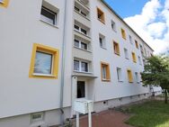 Sanitz : 2- Zi. Whg. mit Tageslichtwannenbad, Wohnküche, Laminat und Kellerraum sucht neuen Mieter - Sanitz