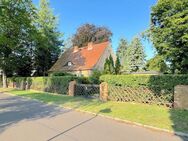 Potsdam OT Neu Fahrland ! Landhausvilla auf parkähnlichem Grundstück in sehr ruhiger Lage ! - Potsdam