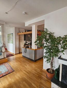 Freiwerdende Maisonette-Dachgeschosswohnung in repräsentativem Baudenkmal - Berlin