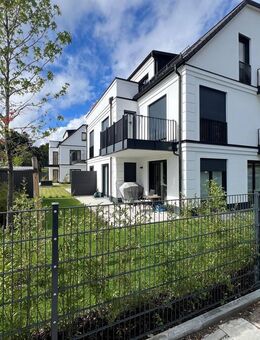 EINZIEHEN + WOHLFÜHLEN ! Bezugsfertige NEUBAU-3-Zimmerwohnung mit zwei sonnigen Balkonen - München