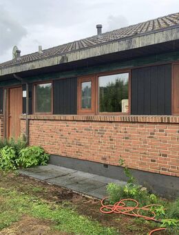 Zweifamilienhaus mit abgelegenem großen Grundstück (Erbpacht) - Trappenkamp