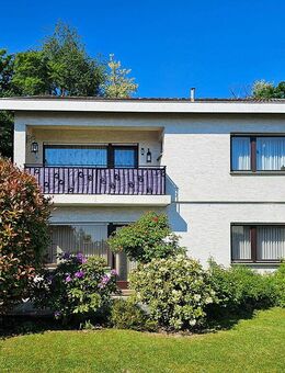 Freistehendes und geräumiges Einfamilienhaus mit Einliegerwohnung und angrenzender Waldfläche in Sinzig - Sinzig