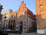 Historisches Backsteingiebelhaus mit 5 Mieteinheiten in der Lübecker Altstadt/Gründungsviertel - Lübeck