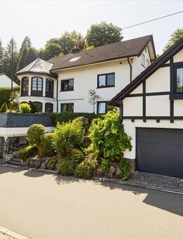 Renditestark und Vielseitig - Haus mit bis zu 4 Einheiten - Lennestadt