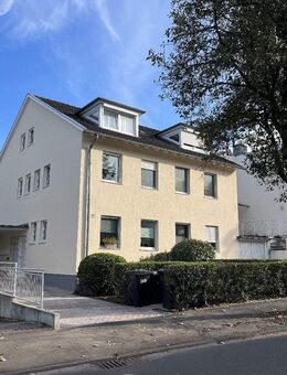 Modernisierte 4,5-Zi-Maisonettewohnung mit eigenem Garten in Bad Godesberg-Schweinheim - Bonn