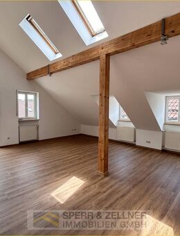 Sankt Wolfgang - Charmante, lichtdurchflutete Dachgeschosswohnung mit Blick ins Grüne. - Sankt Wolfgang