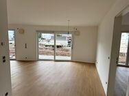 Erstbezug mit Küche Teilmögbliert EG-Wohnung Stadtmitte Zentrum, ab 02.2025 - Neumarkt (Oberpfalz)