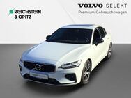 Volvo S60, T4 R-Design schwb, Jahr 2020 - Jena