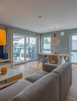 Gaienhofen-Horn: Hochwertige 3-Zimmer ETW mit 2 Carport-Plätzen / EBK - Energieklasse A - frei - Gaienhofen