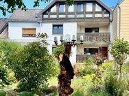 **Provisionsfrei für Käufer** Charmantes großes Haus mit traumhaftem Garten in Kördorf - Kördorf