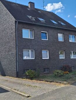 Flexhaus = im EG die Eltern, im DG der Nachwuchs - Willich