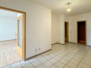 Renovierungsbedürftige 2 Zimmer Wohnung mit offenem Wohnbereich - Miete VB - opt. Stellplätze - Hagen (Stadt der FernUniversität)