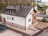 Bereit für die Sanierung: Geräumtes 2-Familienhaus in Klardorf - Schwandorf