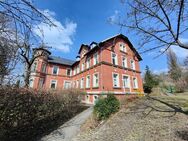 Wunderschöne, renovierte Altbauwohnung im Dachgeschoss... die Veste Coburg zum Greifen nah - Coburg