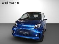 Smart ForTwo EQ 22 kW-Bordlader*PTS*Bluetooth*USB*Pano - Essingen (Baden-Württemberg)