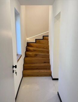 Neubau-Penthouse-Maisonette 5 Zimmer++mega Dachterrasse++Balkon++Schlossparklage im Bieterverfahren - Angelbachtal