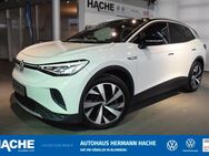 VW ID.4, Pro Performance 1st h, Jahr 2021 - Blomberg (Nordrhein-Westfalen)