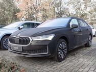 Skoda Superb, 1.5 TSI Combi Selection IV, Jahr 2024 - Schenefeld (Landkreis Pinneberg)