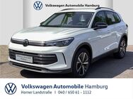 VW Tiguan, 1.5 l Life eTSI OPF P S), Jahr 2022 - Hamburg