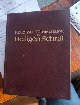 neue-Welt-Übersetzung der heiligen Schrift - Ludwigslust