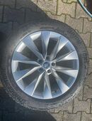 4 Winterreifen Bridgestone 235/55R19 auf Originalfelge Skoda in 59077