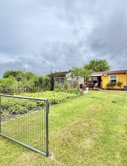 Gemütlicher Wochenendbungalow mit Außendusche und Vollausstattung in Oranienburg - Oranienburg