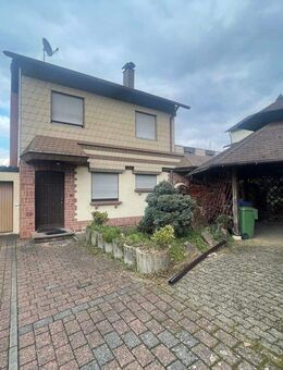 Einfamilienhaus mit Einliegerwohnung in bevorzugter Wohnlage von Lebach - Lebach