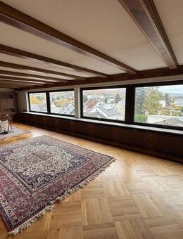 sehr großzügige, außergewöhnliche 3-Zimmerwohnung mit Dachterrasse - Seeheim-Jugenheim
