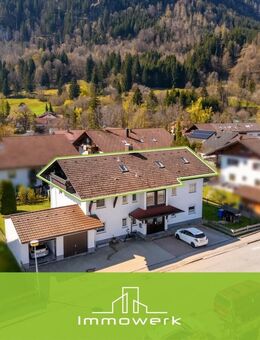 Dachgeschoss mit Weitblick: 3 Zimmer, zwei Balkone und Garage in Pfronten-Ried - bezugsfrei - Pfronten