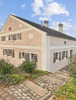 Attraktives Anlagepaket in Bergen Zwei vermietete Wohnungen in denkmalgeschütztem Jura-Bauernhaus - Bergen (Regierungsbezirk Mittelfranken)