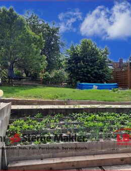 1 - 2 Familienhaus mit Scheune und Garage - Niefern-Öschelbronn