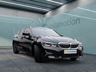 BMW 330, , Jahr 2021 - München