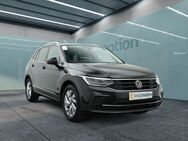 VW Tiguan, 2.0 TDI Move SZH, Jahr 2024 - München