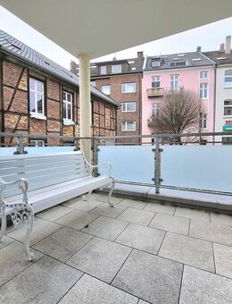 Barrierefreie Eigentumswohnung mit Balkon und Tiefgaragenstellplatz in der Recklinghäuser Innenstadt - Recklinghausen