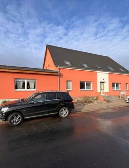 FAKTOR 15/ Mehrfamilienhaus mit 5 Wohnungen /Voll vermietet/Saniert ,TOP - Parsteinsee