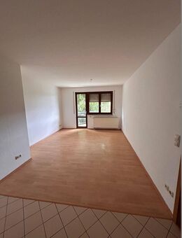 2R, Tambach-Dietharz, idyllische Lage, Balkon - Tambach-Dietharz (Thüringer Wald)