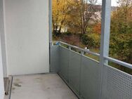 Großer Balkon - 2 Abstellräume in Whg. -- im 1.OG - Chemnitz