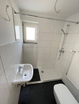 Gut geschnittene 2-Zimmer-Wohnung im neuem Bad! - Menden (Sauerland)
