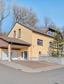 Saniertes Einfamilienhaus mit ELW in Feldrandlage - Ortenberg (Hessen)