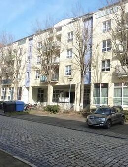 - Ideal für Selbstnutzer - 3-Zimmer-Wohnung mit Balkon u. TG-Stellpaltz - - Weißenfels