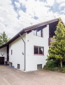 Solides Zweifamilienhaus mit viel Wohnfläche in ruhiger Lage von Stammham-Westerhofen - Stammham (Landkreis Eichstätt)